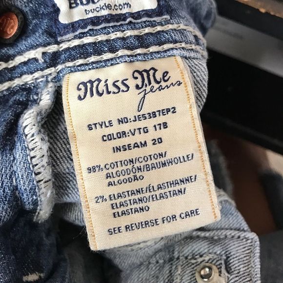 Miss Me crop jeans! - Picture 6 of 6